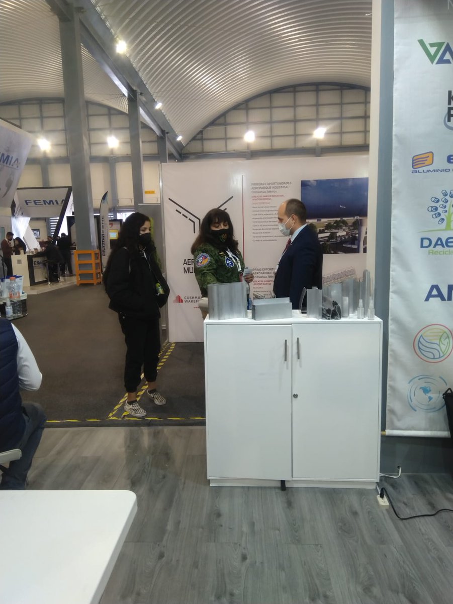 CANALUM_'s tweet photo. 2° Día de actividades #FeriaAeroespacialMéxico2021 #CANALUM #SectorAluminio https://t.co/5vRlObmBP7