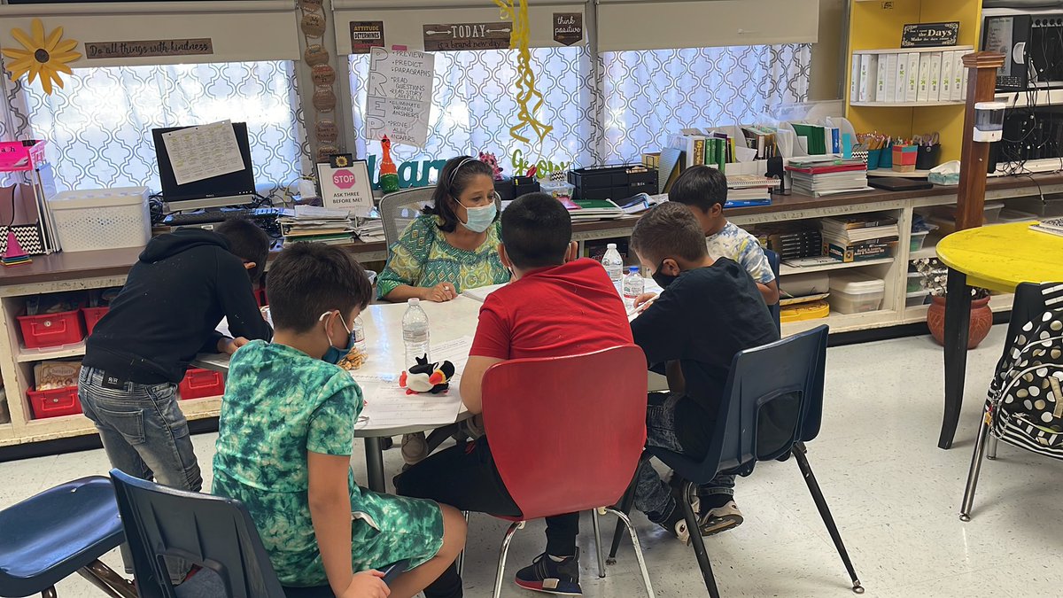 Good things happening @ Lamar bilingual classrooms!