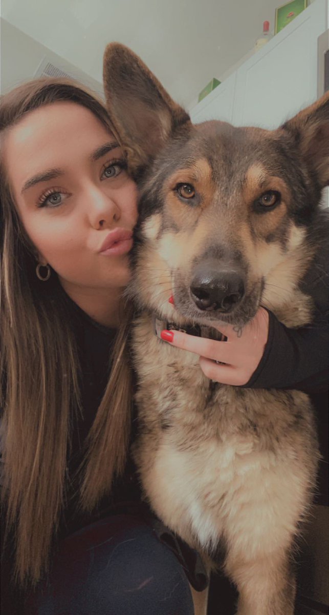 My baby isn’t so little anymore, happy 2nd birthday Kona girl 💚