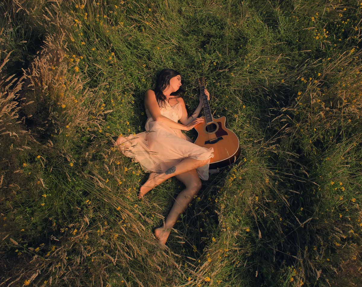 Jillian Raye tweet media