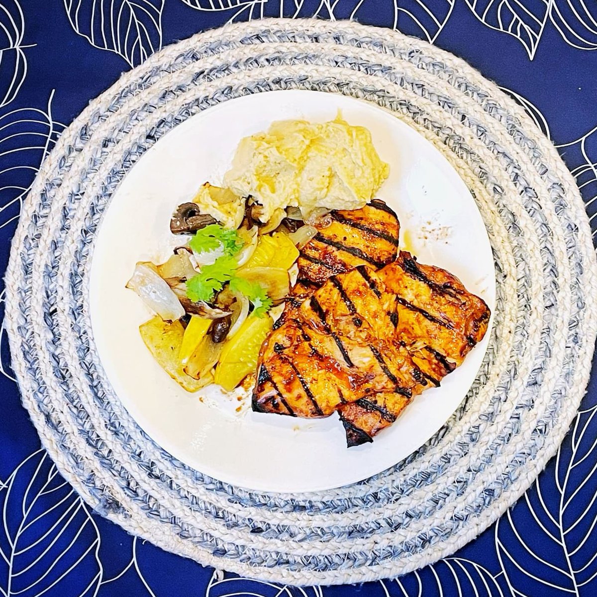 Martha's Kitchen tweet media