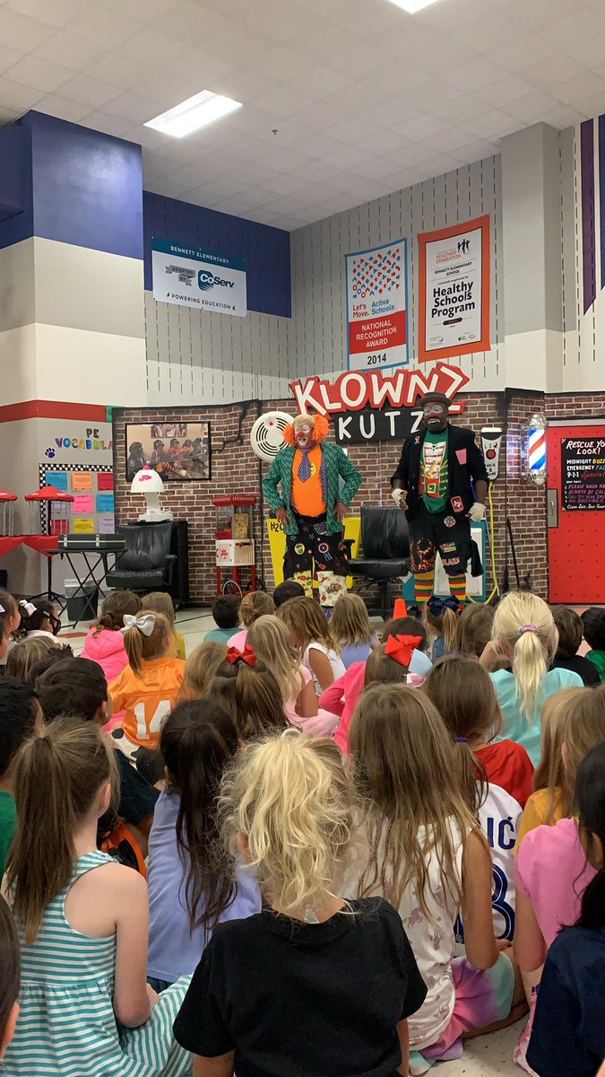 #bearshine <a href="/BennettBears/">Bennett Bears</a> <a href="/bennett_kinder/">Bennett Kindergarten</a> <a href="/Bennett1stGrade/">Bennett First Grade</a> we love the fire klownz