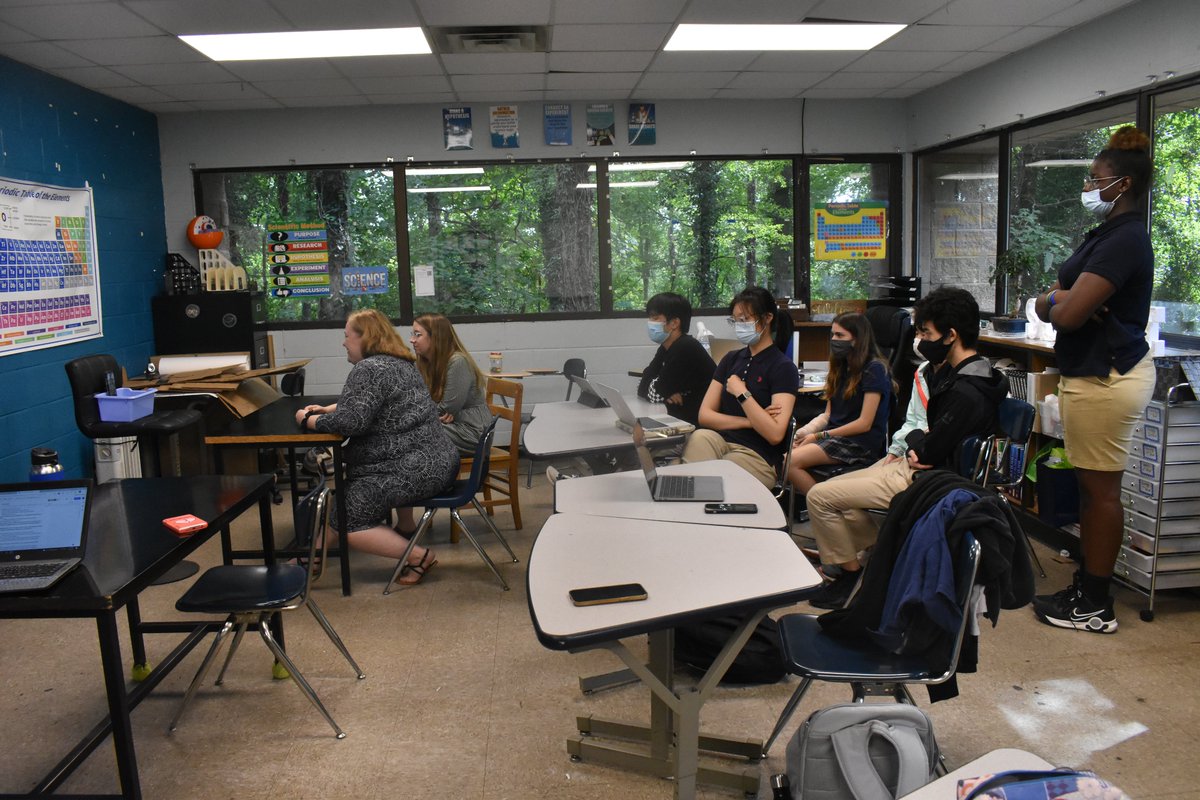 Brandon Hall School tweet media