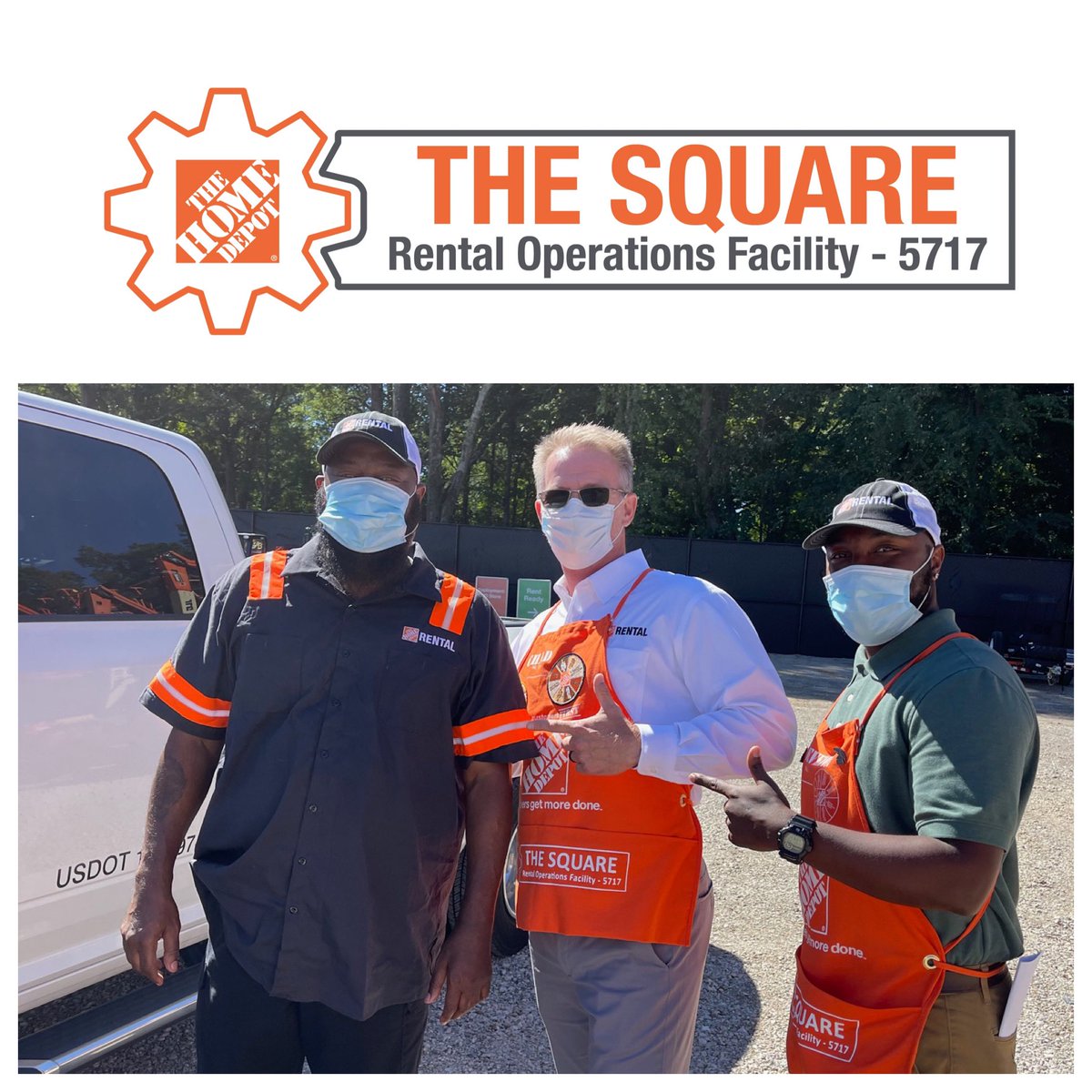 chad_forrester's tweet photo. Stephan is the real 🐐!!! Thank you for your sacrifice sir! #thdrental #thesquare https://t.co/ulXQq0rArA