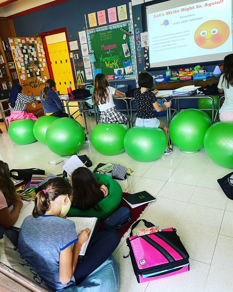 mrs_loliscio's tweet photo. Today, we practiced our Writing Right In while we connected to our new short story, #FishCheeks by @amytanwriter! We told ourselves to just keep writing! Just keep writing! 🐟 @CapDistWP @NiskayunaCSD https://t.co/kAhrTGLbwW