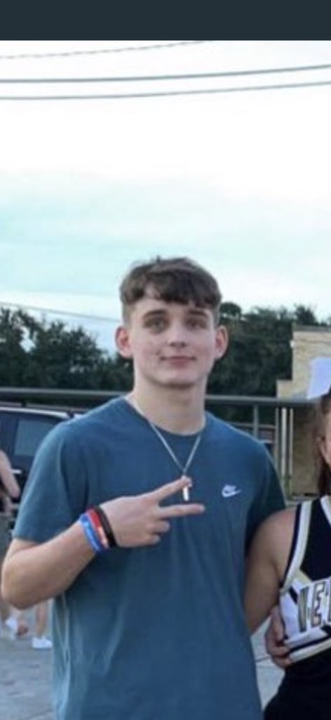 HonestNederland's tweet photo. @Kylerscott04 @fucknedisd @landen_caywood get some sleep faggot https://t.co/MsNoLFZK6n