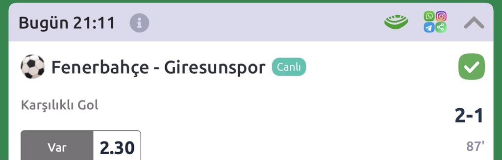 gulsahsee's tweet photo. çünkü malımı biliyorum 😄 #fenerbahçe https://t.co/kesrOCqoa5