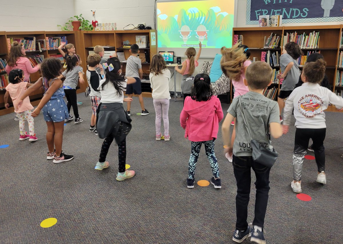 tce_library's tweet image. 1st Graders were really excited about &quot;Going On A Book Hunt!&quot; and finding a book that&apos;s &quot;JUST RIGHT!&quot; @fz_libraries @MichaelRosenYes Pat Miller