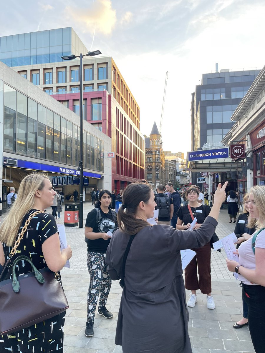 Peer Twenty tweet media