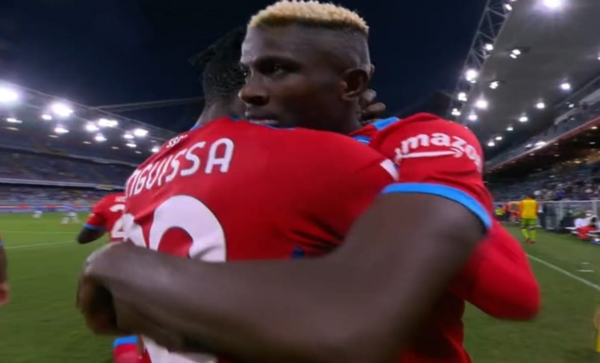 gloriapoch72's tweet photo. Napoli spettacolo!! Vince una partita non facile, soprattutto un primo tempo dove la Samp, giocando ad un tocco, ha impegnato Ospina in due parate miracolose
Poi ... Intelligenza, un centro campo top, un grande Osimhen e gioco di squadra, si chiude con un bel poker!
#SampNap https://t.co/qeixqgqqzE