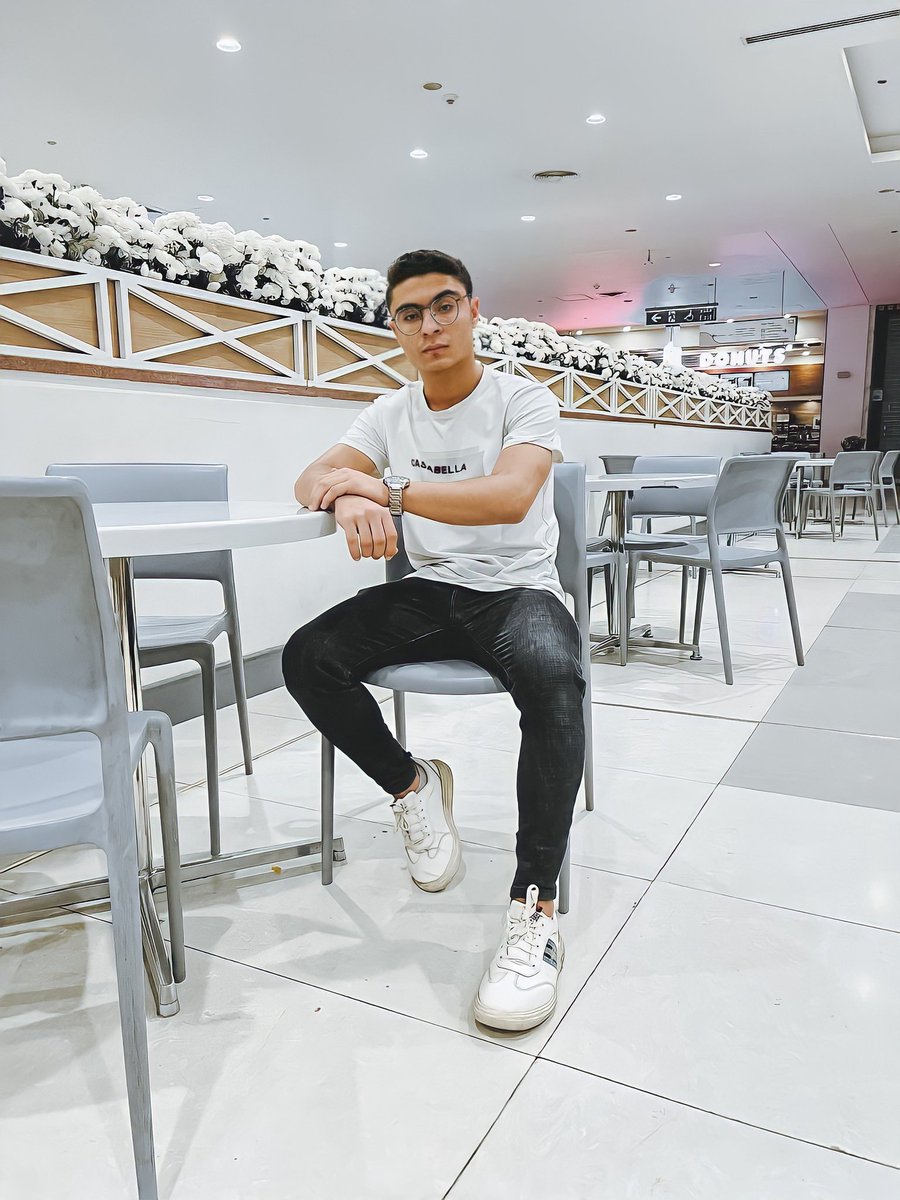 ماتت حقولي لما لا تقولي هل مات الوصال❕