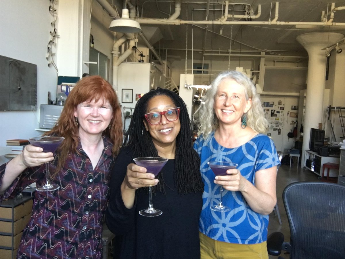 cahill_piano's tweet photo. Sarah and violinist Kate Stenberg are thrilled to be working with @pamelaz on a new trio called "Presence." They met with her this week and Pamela made Aviation cocktails to celebrate her new composition.
#Collaboration #PamelaZ #KateStenberg https://t.co/NcLHL1FYsf
