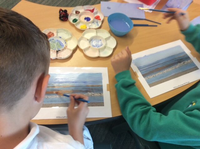Lakeside_school's tweet photo. 5JI completing their artwork for the ‘collaborative animation project’ with #dynamicdunescapes #wildlifetrust #nationaltrust @DunesSefton https://t.co/QDB4bvEeyA