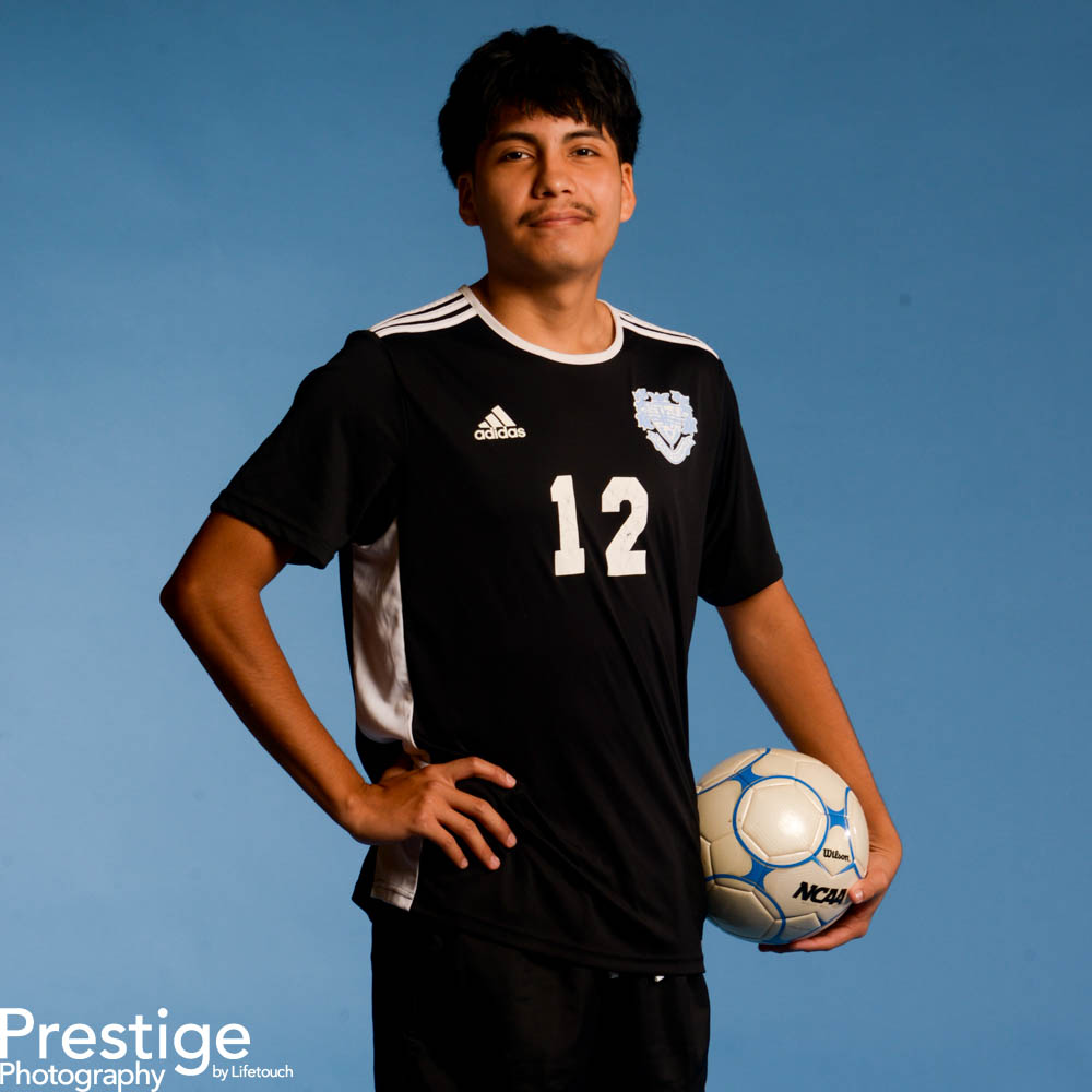 PrestigeJax's tweet photo. Orlando-Long County High #LongCountyHigh #LCHS #BeTheTide #senior #seniorpicture #photography #prestigejax #snrszn #ludowici #georgia #classof2022 #2K22 #soccer https://t.co/IL3w4SAi7H