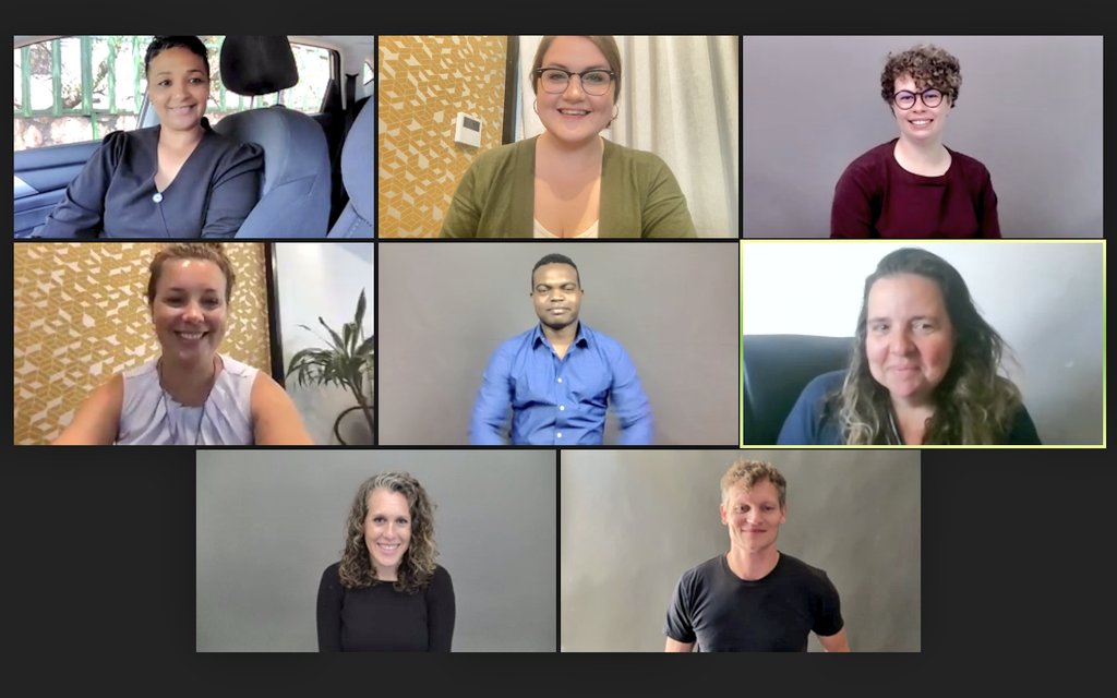 Happy International Day of #SignLanguage|s from the OI team! 🙌🙌🙌

#IDSL2021 #IDSL