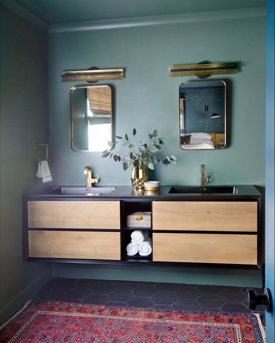 MaryWelchFox1's tweet photo. When creating this masculine vanity situation for my dear friends I tried to keep in mind their desire to blend modern with old. Two of my favorite design combos. I try and think about everything I know about clients and incorporate it into the spaces I create for them and then A https://t.co/BHwiBWuRJO