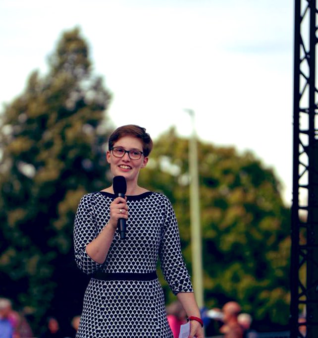 dc_ulrich's tweet photo. Folks, was für ein grandioser Wahlkampf-Höhepunkt heute in #goettingen. Mit unseren Bundestagskandidaten @karo_otte &amp; @JTrittin, OB-Stichwahl-Kandidatin Doreen #Fragel und Special Guest Robert Habeck. #allesistdrin #btw2021 #bereitweilihresseid https://t.co/a0TNuiyVjD