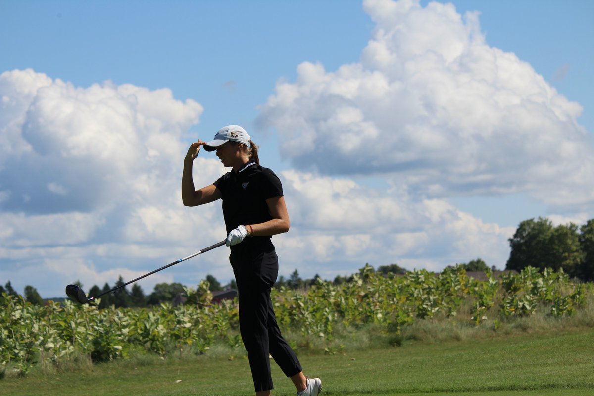 OaklandWGolf's tweet photo. Just looking for the start of our home tournament on Sunday 👀 https://t.co/64vAknC5rG