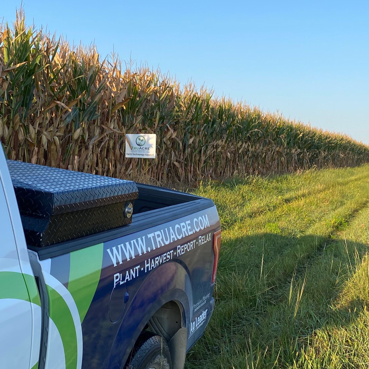 Many of our clients are already in the fields or are headed there soon! We pray you all stay safe during #harvest2021 and reap a fantastic crop 🌽 🌱
