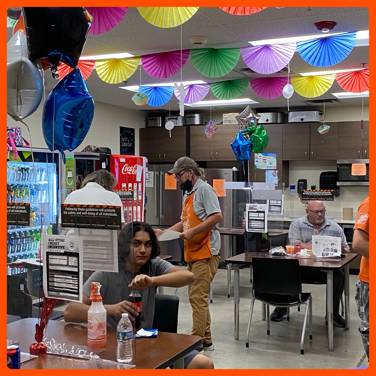 Cari Summers tweet media