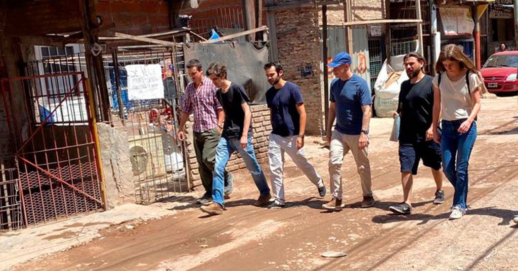 <a href="/JuanGrabois/">Juan Grabois</a> <a href="/jlespert/">José Luis Espert</a> A vos te financia Larreta con cientos de millones de nuestros impuestos, delincuente.