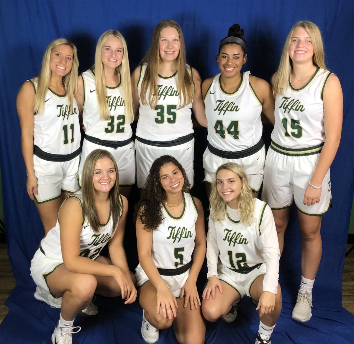 TiffinUWBB's tweet photo. Headshots &amp; Media Day 📸 sneak peak!!! 

#comingsoon #dragonnation #GoGons https://t.co/5kbXoJtGLI