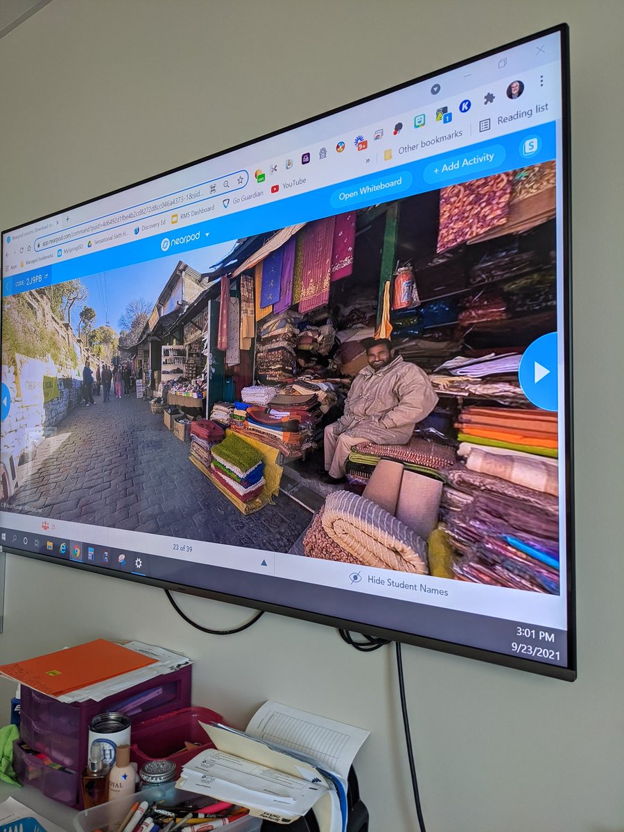 jalexander_EdD's tweet image. 6th grade @RobersonSpring social studies students are learning about various cultures and engaging with @nearpod.  #RemarkableDNA @michelle_neyrey @CaptivatingCan @MrsDunbar6 @SpringISD_Curr  @SpringISDMiddle