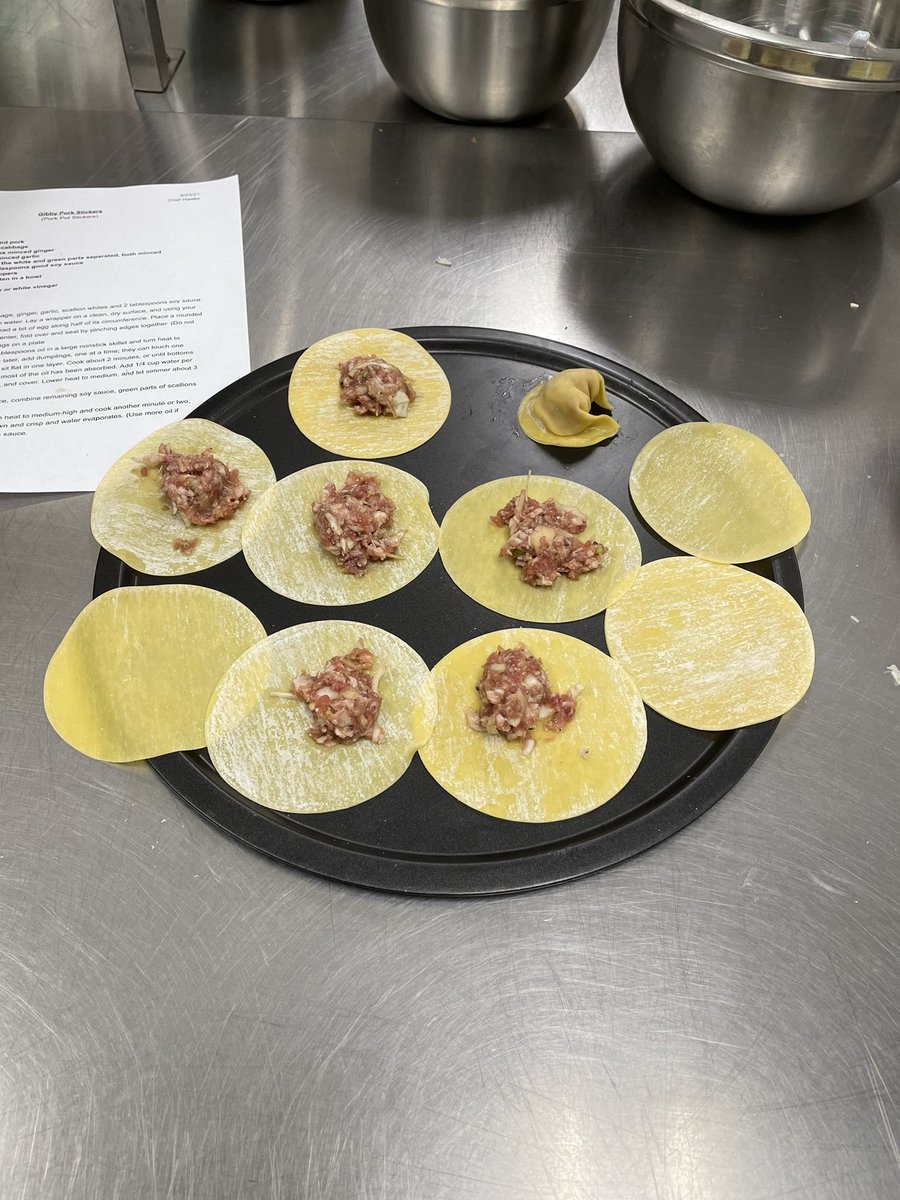 cooking_cghsnc's tweet photo. First Cooking Club of the year! We decided to start off with some Gibby Pork Stickers 🥟  The warmth of the dumplings were welcome for the beginning of Fall! https://t.co/1Xps7cUFMb