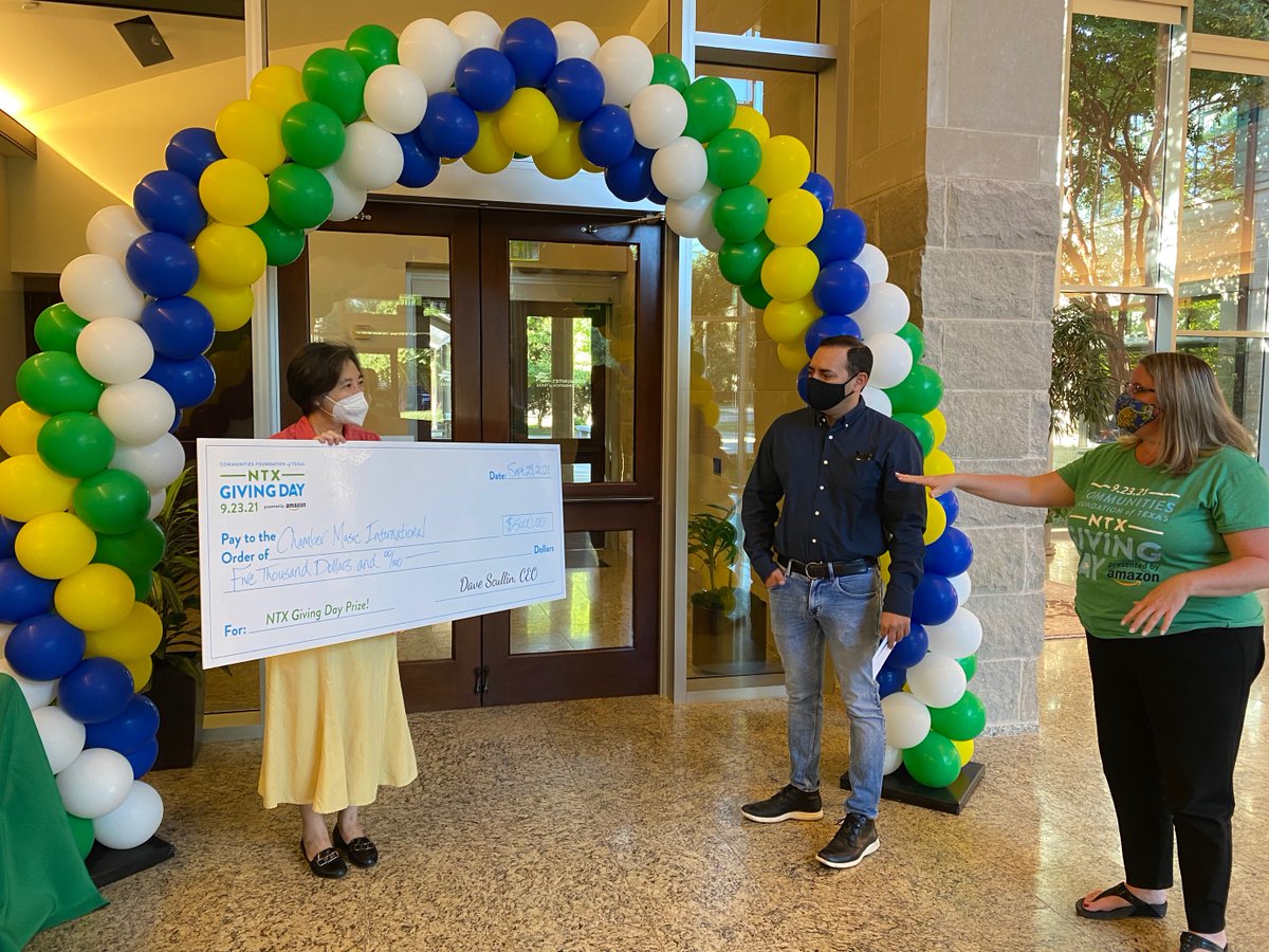 Time to announce the winners of The Change Agent Prize, sponsored by The Addy Foundation! Congrats to these nonprofits: <a href="/CMIDallas/">CMI</a>, and <a href="/GratInitiative/">Gratitude Initiative</a>! Way to go, and thank you for all you do for our community!