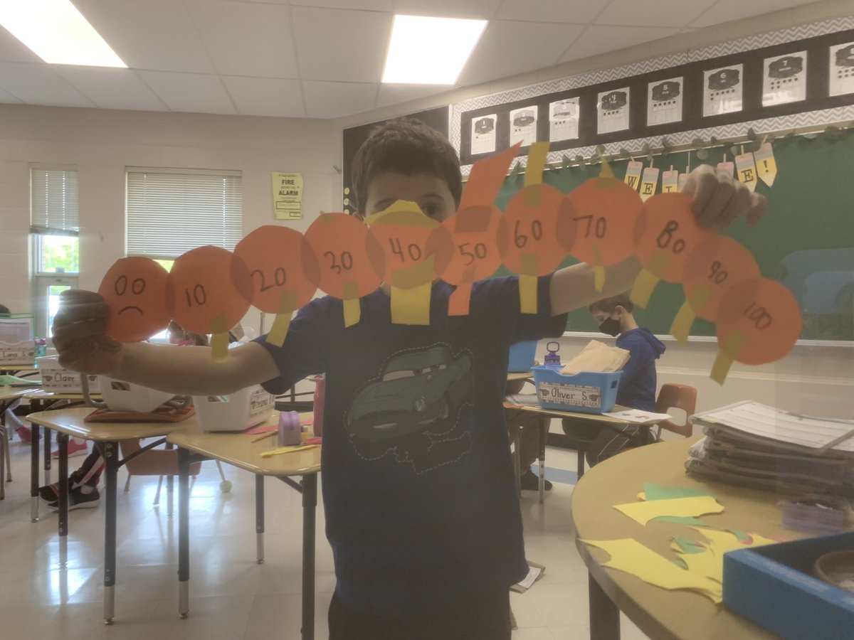 MrsHenchey23's tweet photo. Some of our skip counting caterpillars! 🐛💯We are learning to skip count by 2s, 5s, 10s and 25s. #sjanumeracy https://t.co/g8zNFy5QAj