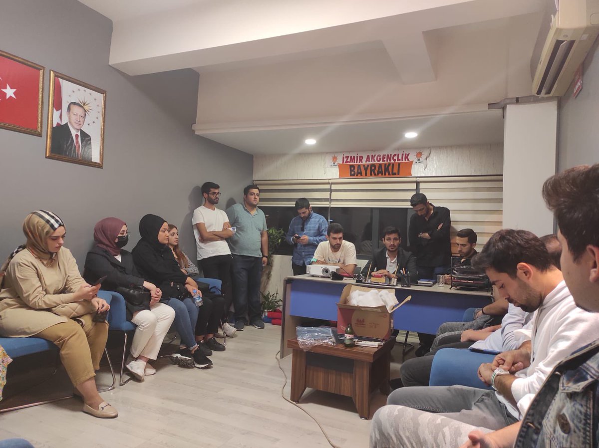 Cumartesi gerçekleştirilecek olan programlar öncesi Bayraklı ilçemizi ziyarette bulunduk.