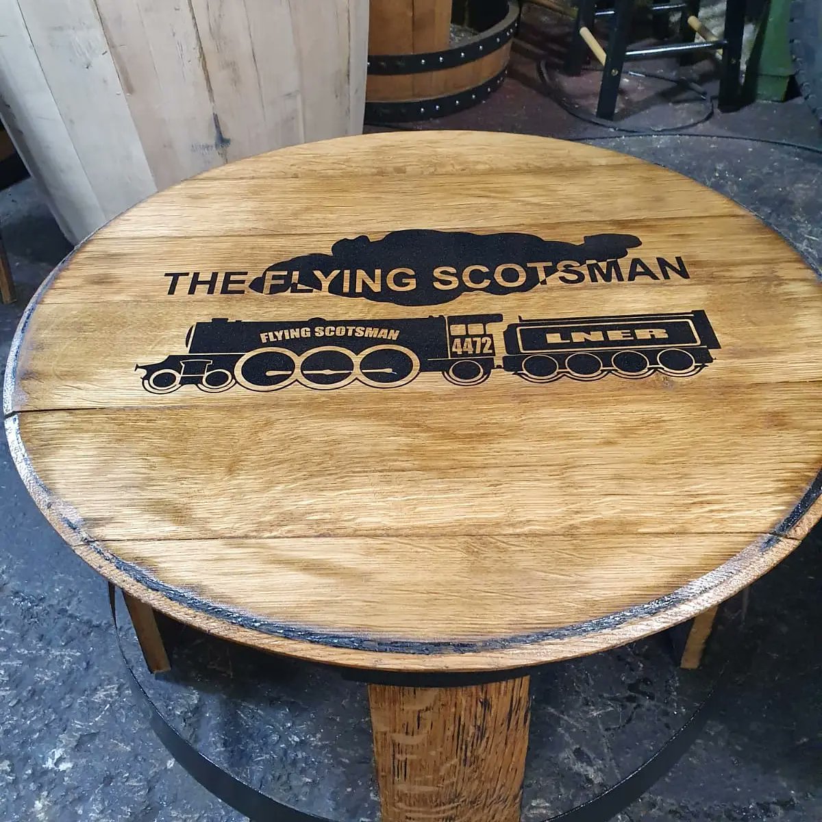 bespokebarrels1's tweet photo. We've had another busy week #handcrafting quality whiskey #barrelfurniture.
Our Christmas order book is filling up already!Don't leave it too late to avoid disappointment. 
Contact us now. 😊

#barrels #personalisedbarrels #barreltable #barrelbar #barrelcabinet #homebar #mancave https://t.co/KI182QJDkL