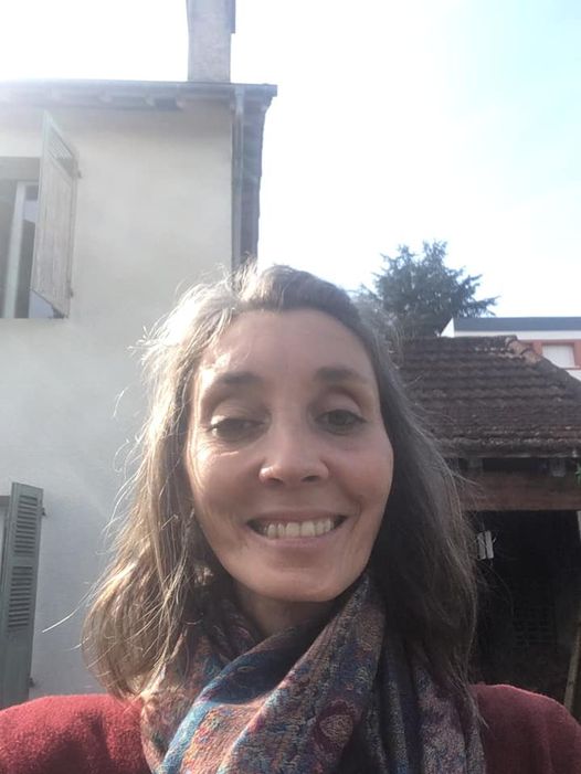 Alexandra, 25 ans

Une grosse douleur à l’oreille, soignée pour une otite…
depuis plus de 3 semaines

#Cancer de la langue et plancher buccal 

Les cancers ORL #OnLesEcharpes

<a href="/MakeSenseCmpn/">Make Sense Campaign</a>
<a href="/merck_fr/">Merck France</a>