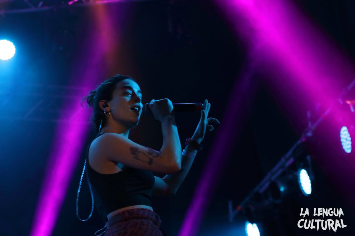 Hoy nos saltó un recuerdo del <a href="/TaraguiRock/">Taragui Rock</a> (Edición 10 años) y se nos piantó un lagrimón.🥲

Septiembre siempre es una fiesta para todxs. 🥳¿Quien más extrañando los recitales? 🙋🏻‍♀️🙋🏻‍♂️

#TaraguiRock #rock #music #festival #zoegotusso #kalakawas #rociolens #felicolina