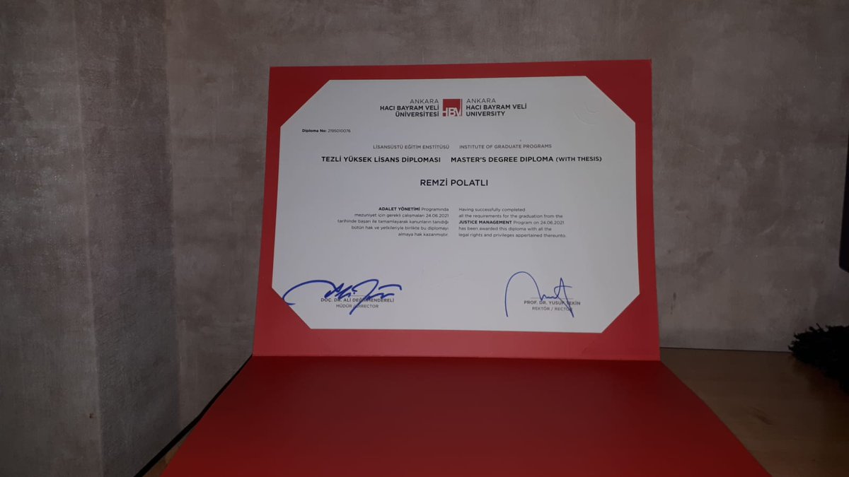 Remzi_POLATLI's tweet photo. Todaie' de başladığım Gazi ile taçlandırdığım ve Hacı Bayram  Veli Üniversitesi ile final yaptığım uzun ve yorucu maratonun sonunda  Adalet Yönetimi Tezli Yüksek Lisans Programından mezun olarak Bilim Uzmanı ünvanını aldım. Emeği geçen Hukuk Fakültesi  Hocalarıma çok teşekkür ede https://t.co/aAVbwEzZtG