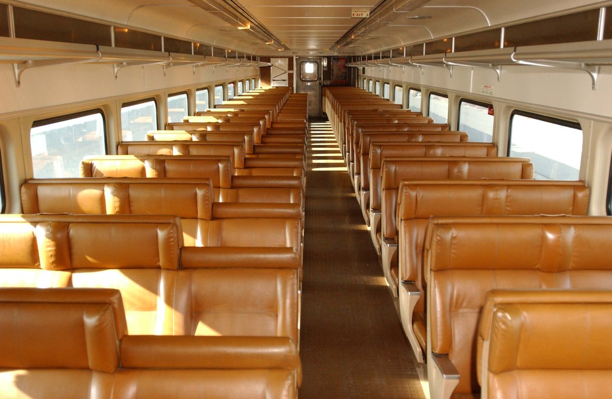nj transit train to trenton