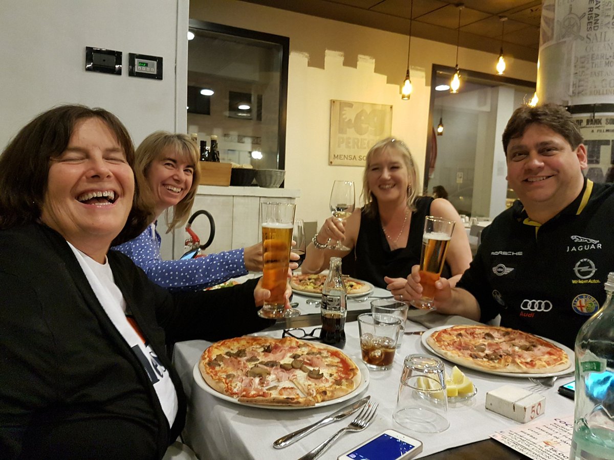 Thanks to my track mum  <a href="/Viclovesracing/">Vickie Miller</a> ❤
Now I owe you, so next bill in Le Mans will be mine 😉🤗