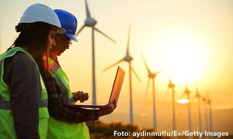 fernunihagen's tweet photo. Sektorenkopplung: Am 21. September gibt es eine Informationsveranstaltung zu unserer neuen Weiterbildung #DYNERGY. Diese wird gemeinsam mit @UMSICHT angeboten und richtet sich vor allem an Ingenieur:innen und Naturwissenschaftler:innen. #Energiewende
👉 https://t.co/P4p8YgQqZM https://t.co/ZDoCpZ1Tyu
