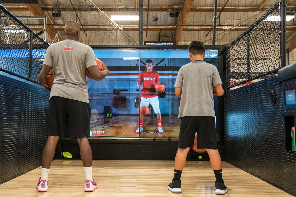 Shoot360Fargo's tweet photo. Shoot 360 X-Factor: EXPERT FLOOR COACHING! 

All of our members will receive instruction from our trained floor coaches during their time in the shooting, passing, and ball handling courts! https://t.co/np6IxOYD9A