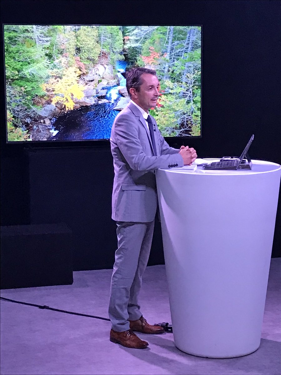 JeromeVillon's tweet photo. 7eme numéro Visio Rendez Vous #Capformsenior Merci a @EricSanchez1968 pour sa participation sur le thème comment rendre son domicile le plus ergonomique possible. Cap Form Senior un programme #AURAAthletisme @Carsat_RA @AG2RLAMONDIALE https://t.co/fAzxgfmoHB