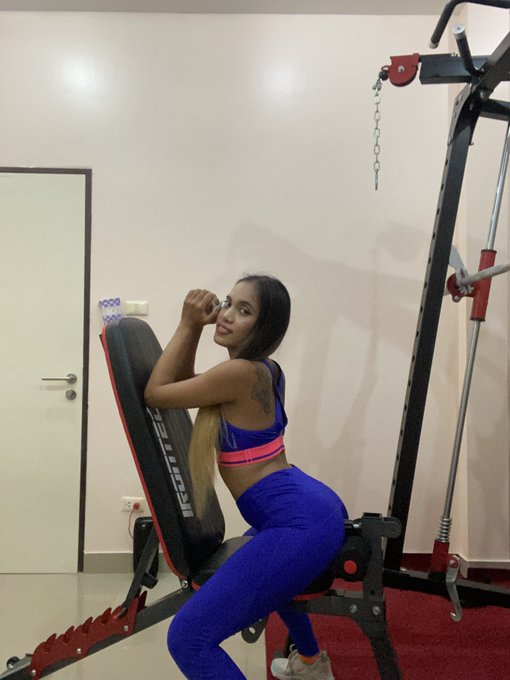 Time to make exercise 😍😍😍😍😍#exercise #perfectnody #sexy #girl https://t.co/Gcc1cH8cA0<a href="/tag/exercise"class="tags">#exercise</a><a href="/tag/perfectnody"class="tags">#perfectnody</a><a href="/tag/girl"class="tags"><span>#girl</span></a><a href="/tag/sexy"class="tags"><span>#sexy</span></a>