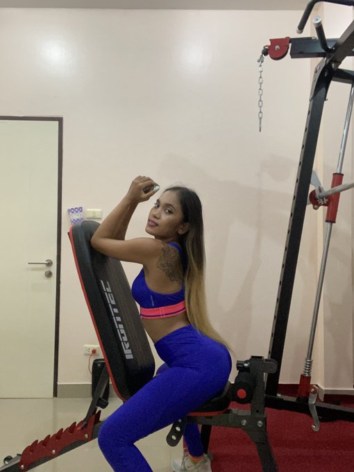 Time to make exercise 😍😍😍😍😍#exercise #perfectnody #sexy #girl https://t.co/Gcc1cH8cA0<a href="/tag/exercise"class="tags">#exercise</a><a href="/tag/perfectnody"class="tags">#perfectnody</a><a href="/tag/girl"class="tags"><span>#girl</span></a><a href="/tag/sexy"class="tags"><span>#sexy</span></a>