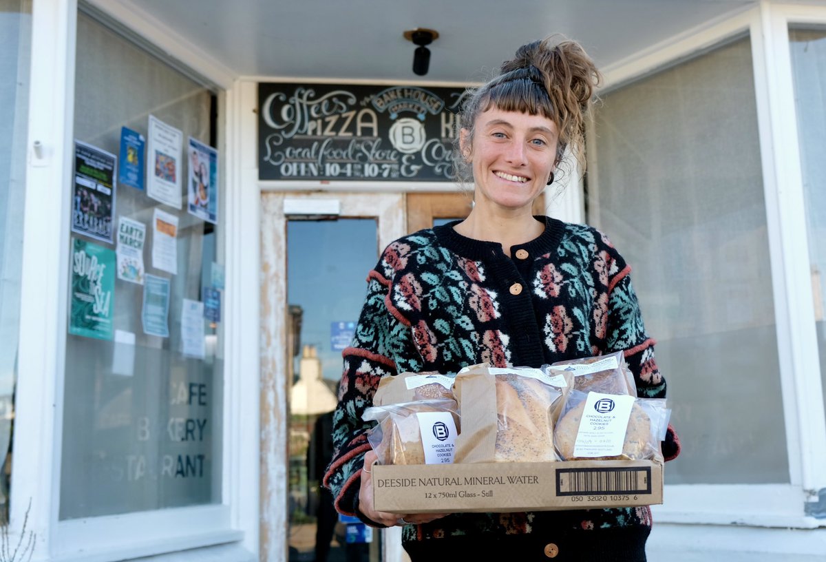 FindhornBayArts's tweet image. SUMMER MINI MARKET SHOP

Our summer mini market shop is OPEN and today we have delicious freshly baked bread and COOKIES (!!!) from the fab team at Bakehouse Market in Findhorn.

Come on down! We are open 10am-4pm Thur-Fri &amp;amp; 10am-2pm Sat.

#ShopLocal #ThinkLocal #ForresLovesLocal