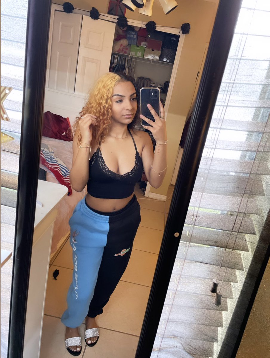 Kaatisha_'s tweet photo. Puertorriqueña 🇵🇷🧿 https://t.co/Zt45nEK3Ec