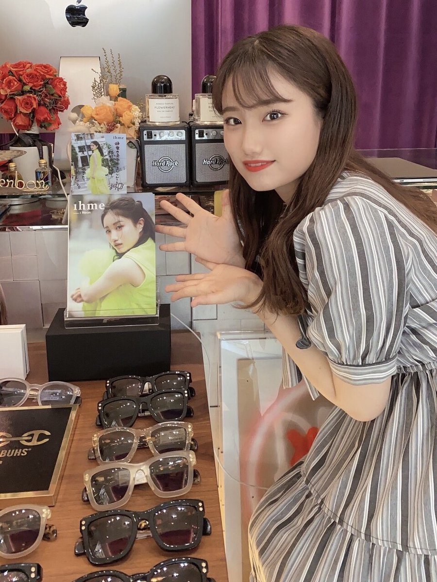 ট ইট র 紅羽まりん 蜂蜜 皇帝 先日 岐阜市にあるセレクトショップ Underbar さんに行かせていただきました お洒落で可愛いお洋服などがたくさん レディース メンズ ゴルフウェアなども取り扱っています そして私が表紙の Ihme も置いて