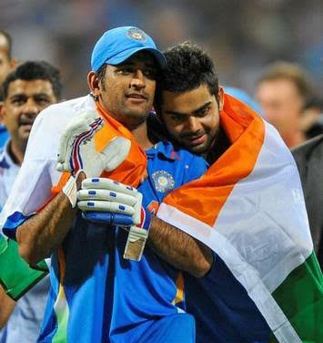 DHONIism's tweet photo. Mission 2021 : T20 World Cup 🇮🇳❤️

@MSDhoni • @ImVkohli • #MSDhoni https://t.co/8FTprulZDB