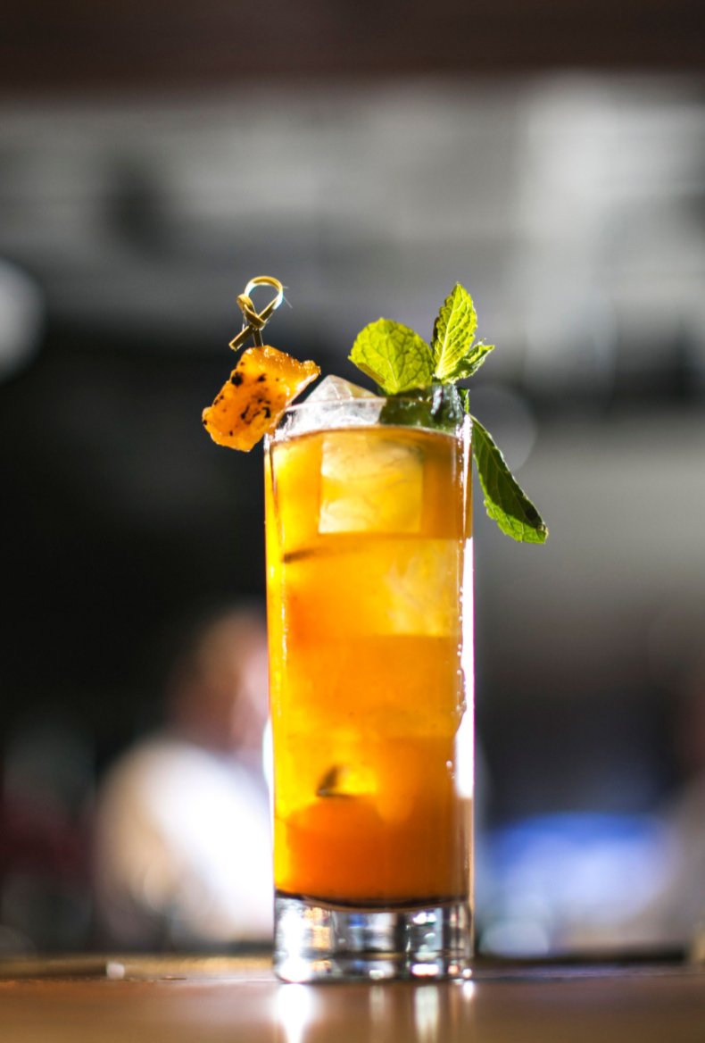 ThePaintedPin's tweet image. When's the last time you enjoyed this delicious creation? She's our signature Pin's Cup and we think you need one. 👉 Tonight! Doors open at 5. #comeplay