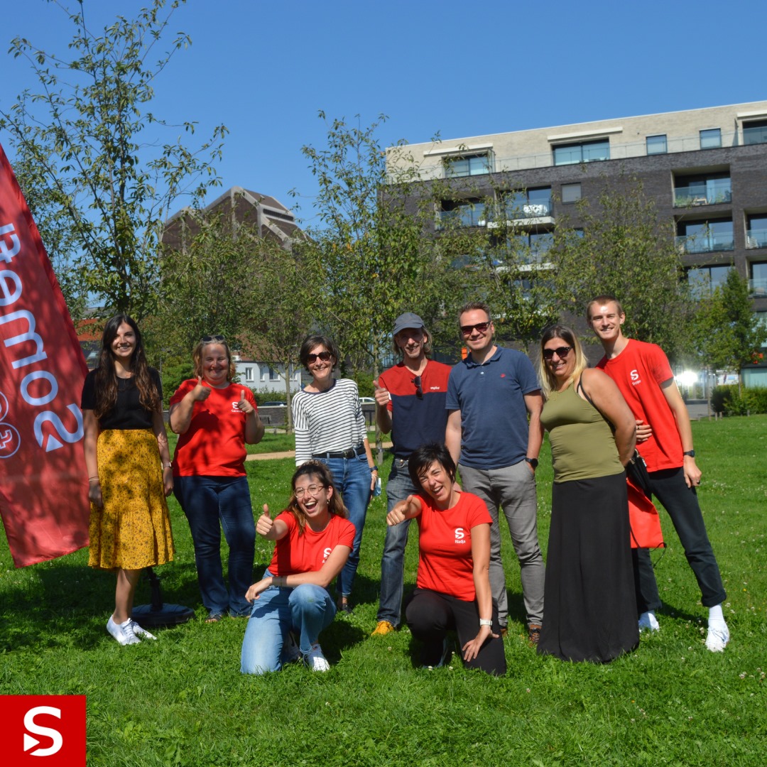 nadjaDS's tweet photo. Morgen gaan we met onze #SomeflexOnTour naar @Stadgent en... het wordt mooi weer! โ๏ธ
Zin om samen te picknicken?
Ervaringen uit te wisselen over sociale media?
Welkom om 12u vlakbij het station!
Wij zorgen voor de taart ๐
Inschrijven ๐ https://t.co/3bCy3UAv4K https://t.co/7he21EJ9ZX