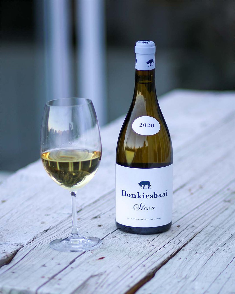 We’re excited to announce the Donkiesbaai Steen 2020 as a winner in the Standard Bank/Chenin Blanc Top 10 Challenge! Ahead of #HeritageDay next Friday, it's the perfect opportunity to stock up on this wine for your Donkies-Braai-Day😉 &amp; the long weekend. Shop online-link in bio