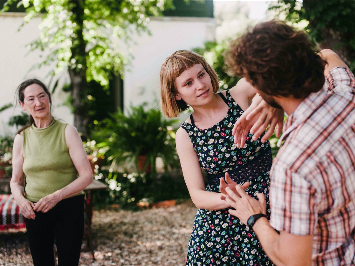 Transform Your Story -
I'm so excited to reveal the theme for next month's upcoming 6-Week Workshop! 

Plus! It's your last chance to sign up for the in-person Embodied Voice retreat happening this Saturday the 18th.